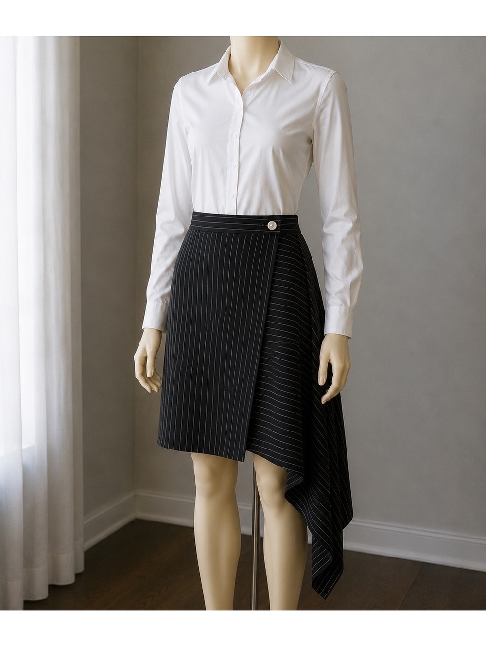Taylor Women’s Size 8 Shirt Dress Black Pinstripe Asymmetrical Wrap Skirt Lined